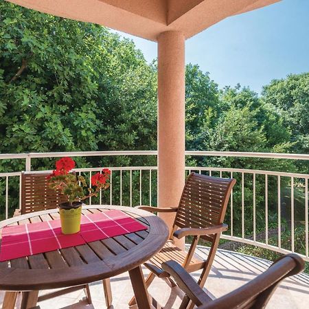Cozy Apartment In Rijeka With Kitchen 외부 사진
