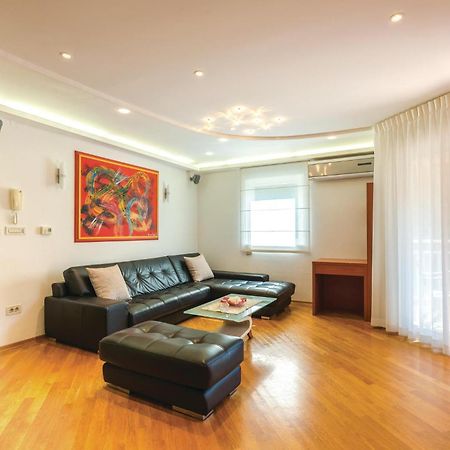 Cozy Apartment In Rijeka With Kitchen 외부 사진