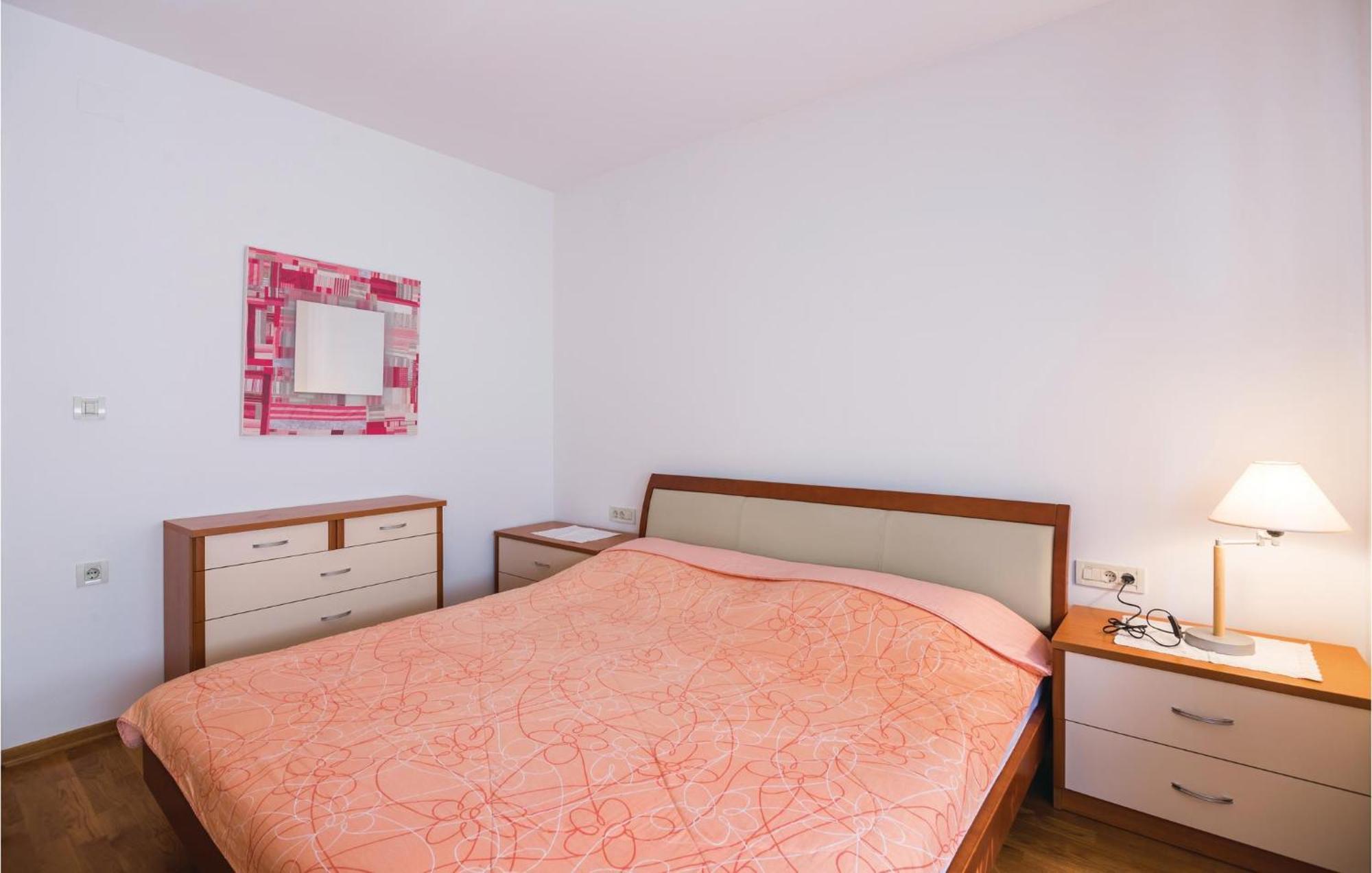 Cozy Apartment In Rijeka With Kitchen 외부 사진
